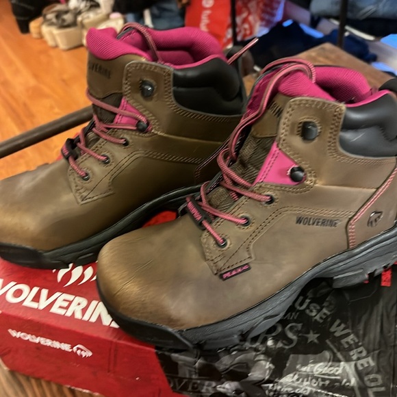 Wolverine Merlin, waterproof composite toe 6” work boots for women. NWB - Picture 2 of 6